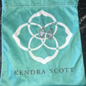 Kendra Scott Lee- rose quartz $ silver plated